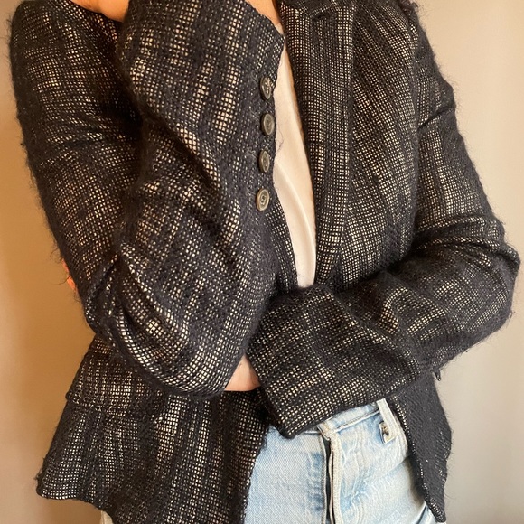 Hugo Boss blazer, size 38 - Picture 2 of 11